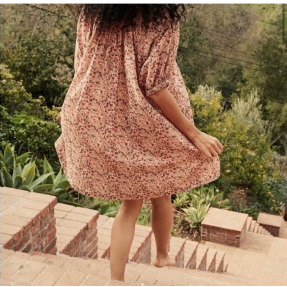 Doen Floral Mini Dress in Pink and Red - Picture 2 of 7